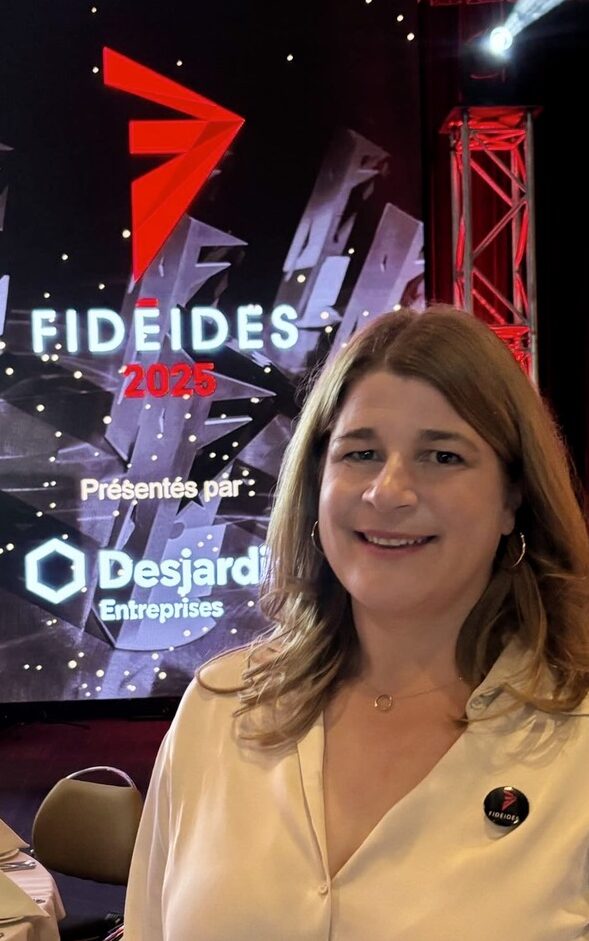 Photo de Marie-Andrée Roy, qui a gagné le prix Micro-entreprise et travailleur autonome au gala des Fidéides 2025 de la Chambre de commerce et d'industrie de Québec.
